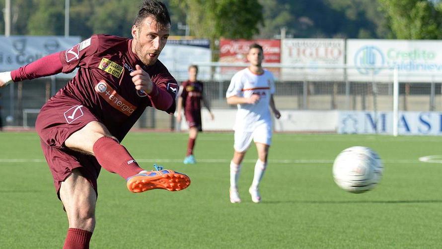 Pontedera, brusco stop la Carrarese passa facile