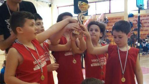 Lo sport come gioco oltre 120 bambini per il Paperino day