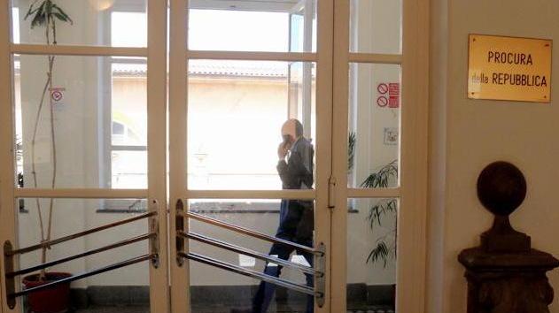 La Procura chiude le porte ai giornalisti