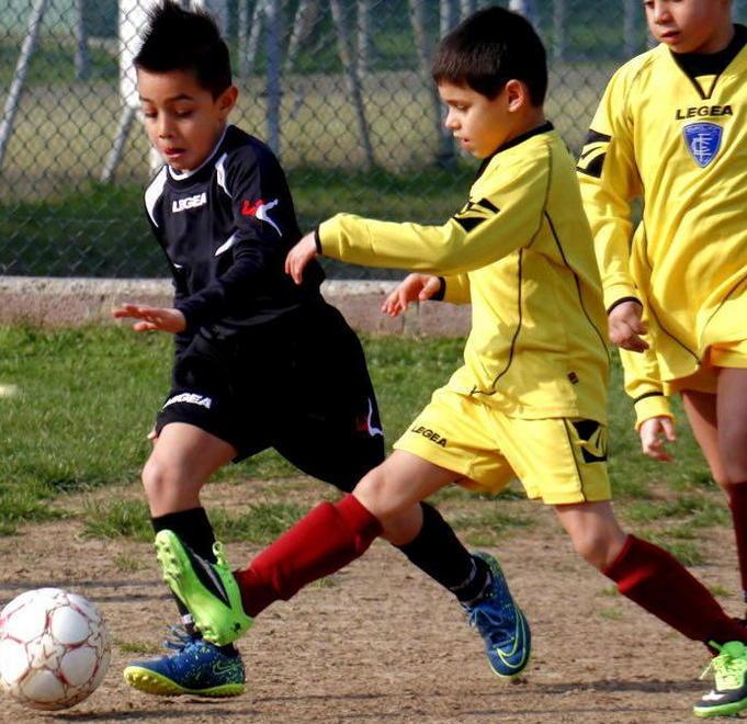 Spettacolo allo stadio Picchi coi baby del 2008
