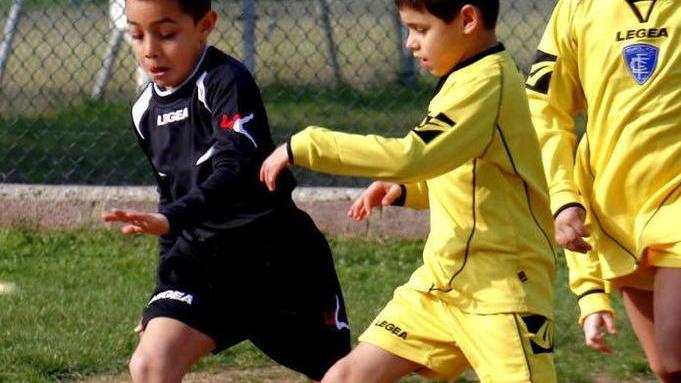 Spettacolo allo stadio Picchi coi baby del 2008