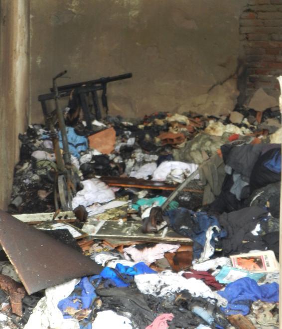 Bruciati con la casa i sacrifici di una vita 