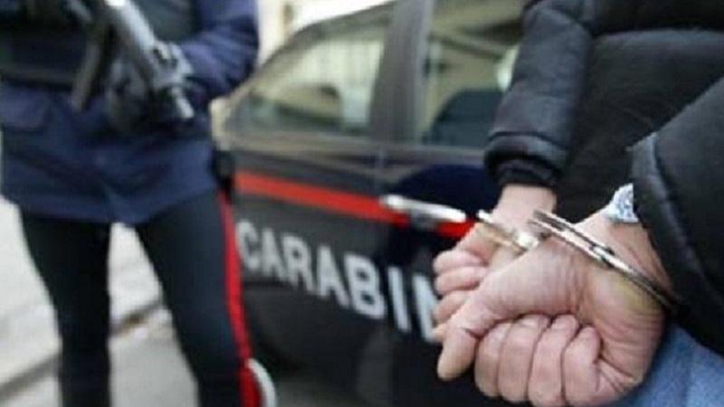 Camorra, maxi operazione dei carabinieri: ci sono arresti anche in Sardegna