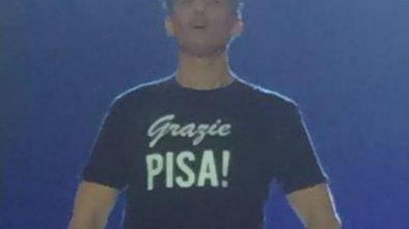 Fiorello in versione pisana strappa valanghe di applausi