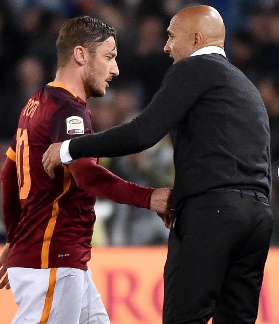 Roma-Napoli, oggi sfida ad alta tensione 