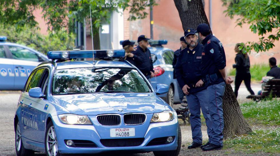 Controlli in via Nonantolana: scoperti sei clandestini 
