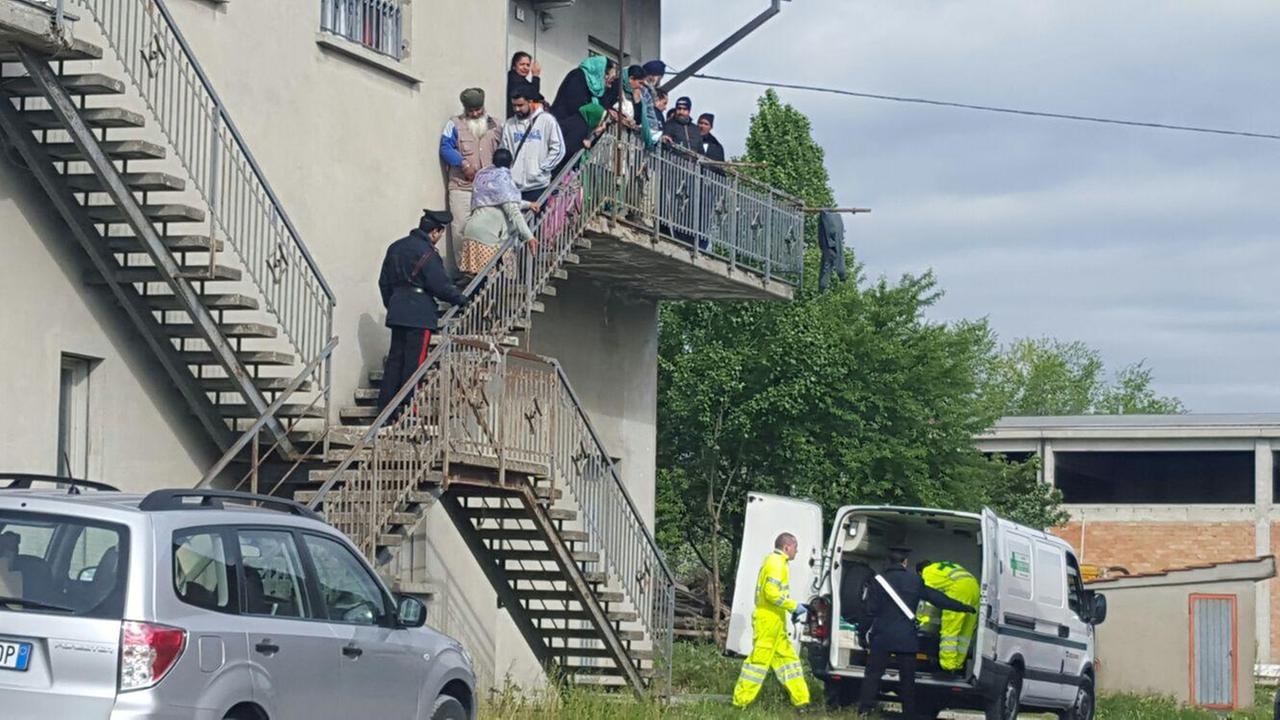 Omicidio a Bibbiano: uccide il fratello nel sonno poi tenta il suicidio