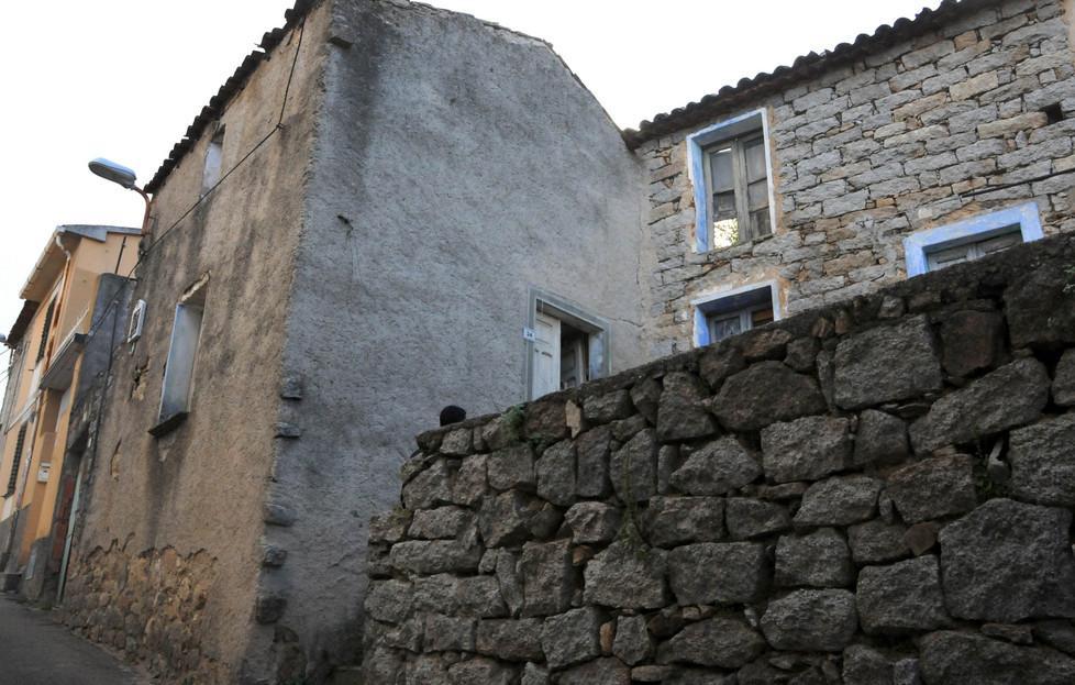 Ollolai, venduta la prima casa a un euro 