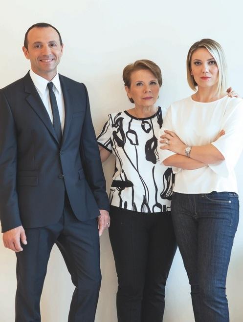 ModainMo/ Clips, un’azienda “rosa” dove l’alta sartorialità esalta la linea femminile 