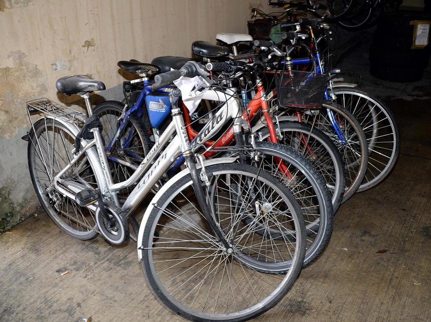 Le fotografie delle biciclette rubate finiscono sul sito Internet del Comune