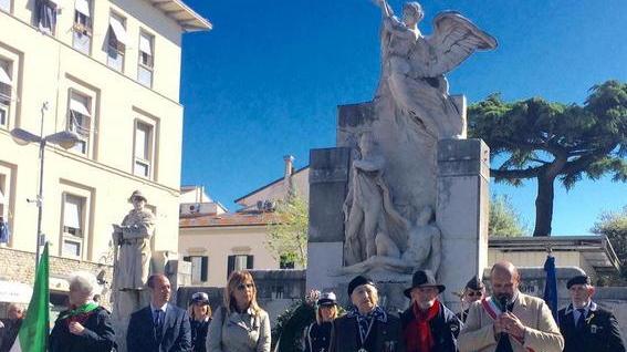 Cecina celebra i luoghi simbolo