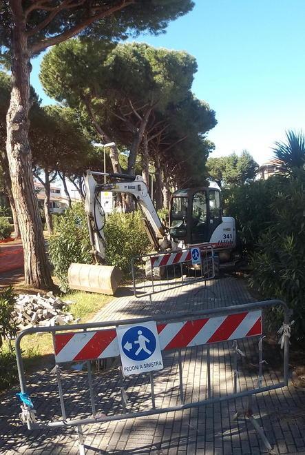 Operai al lavoro anche nel giorno festivo 