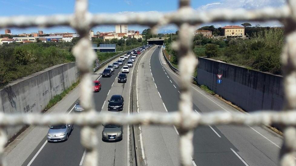 Tutti al mare e la Variante va in tilt