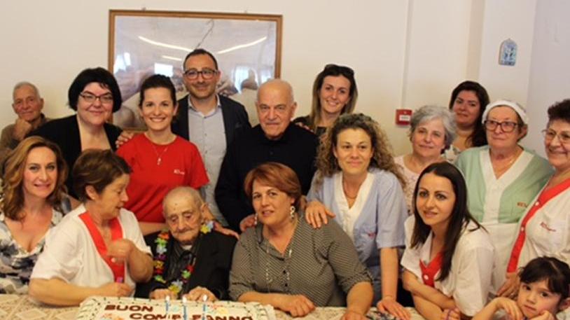 Compleanno da 105 candeline per ziu Nicola Degosciu
