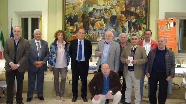 I comitati “No fusione” depositano 2410 firme