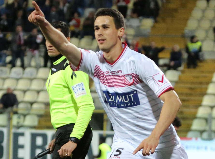 Lasagna, lo specialista del gol “mordi e fuggi” 