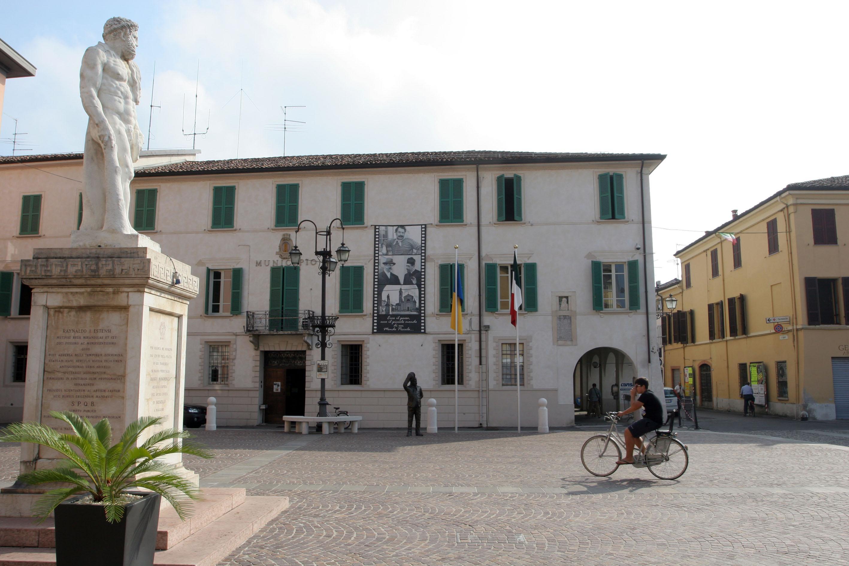 Marcello Coffrini brevetta il "Pasquino", ora il logo è suo 