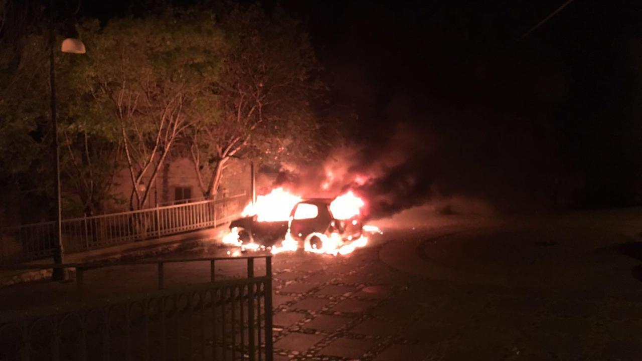 Il rogo dell'auto