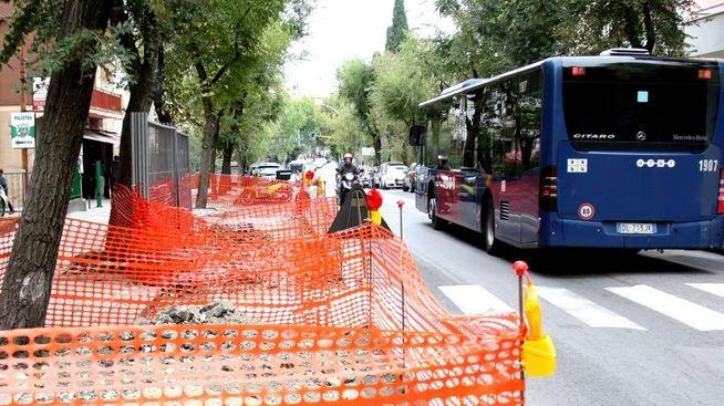 Sassari, una marcia silenziosa contro la pista ciclabile