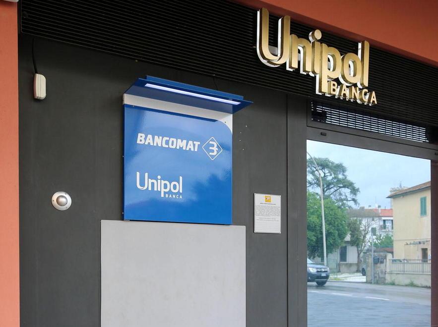 Chiuso lo sportello di Unipol «Noi non siamo state avvertite»