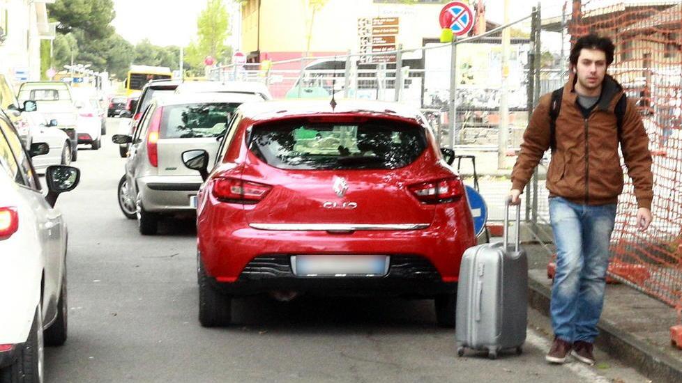 Maxi-cantiere alla stazione debutto tra caos e proteste
