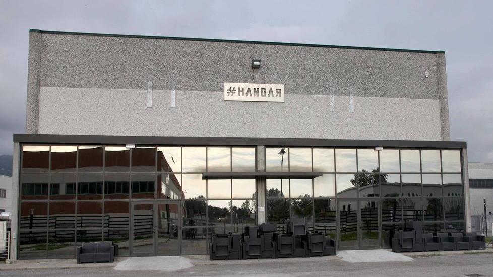 Pietrasanta: stop di cinque giorni per l’Hangar
