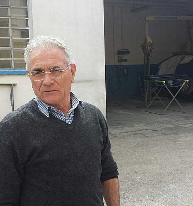 Razzia in pieno giorno nella carrozzeria 