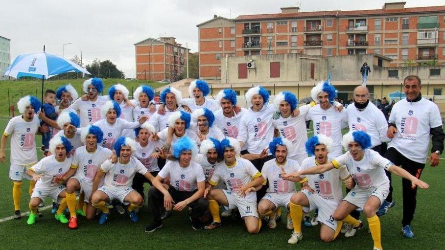 Il sindaco premia il Latte Dolce e le ragazze dell’Asd Torres