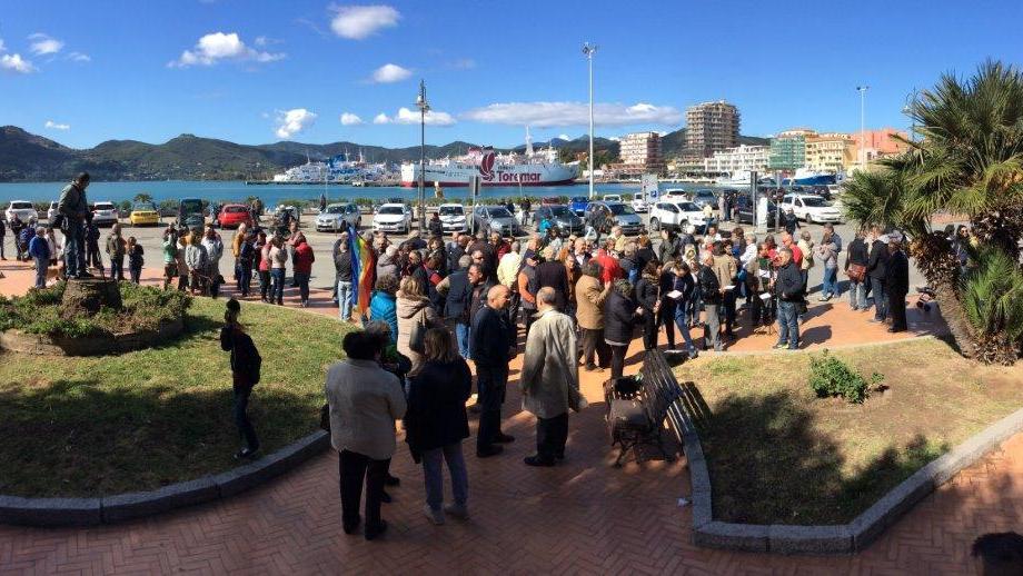 La festa alternativa del 25 aprile a Portoferraio (foto Di Stefano)