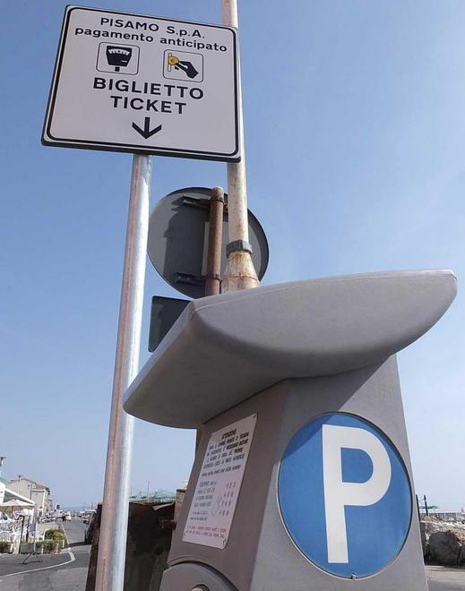 Effetto strisce blu, dichiarato decaduto il Ctp del litorale 