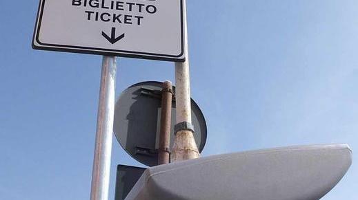 Effetto strisce blu, dichiarato decaduto il Ctp del litorale