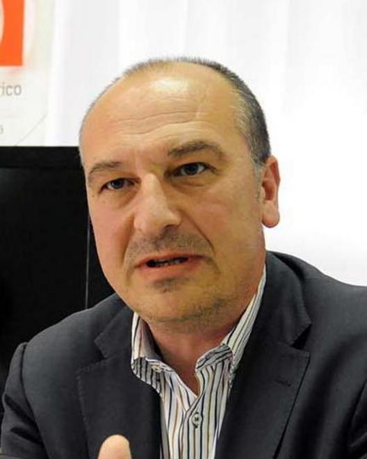 «O con Marchi o fuori dal partito» 