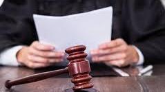 Azienda all’asta, scatta la rete di solidarietà