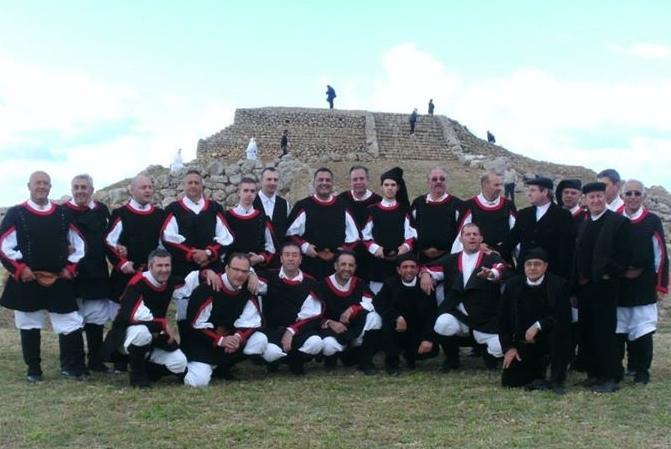 Il Coro di Macomer ricorda il suo maestro