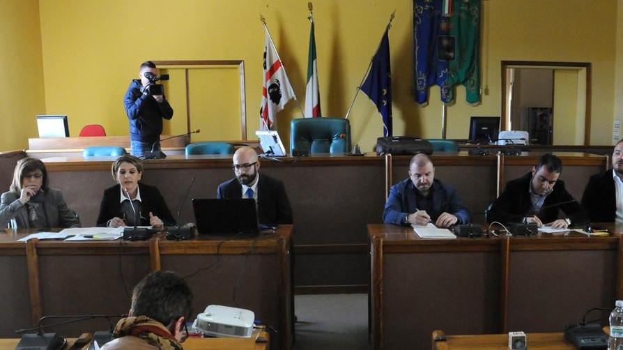 Taglio delle imposte: «Bravo Soddu, ma non è merito suo»