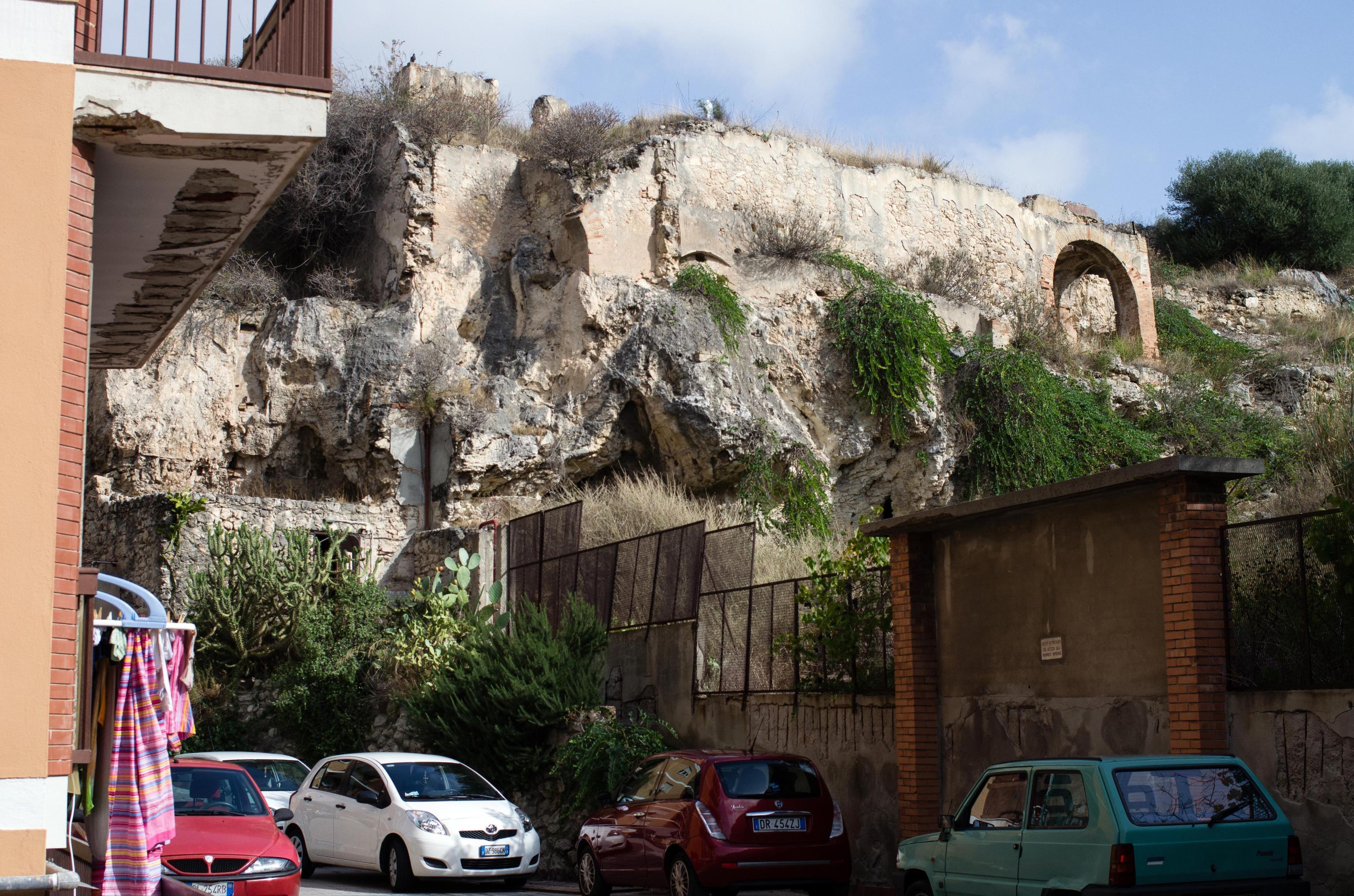 Tuvixeddu nel versante di viale Sant'Avendrace