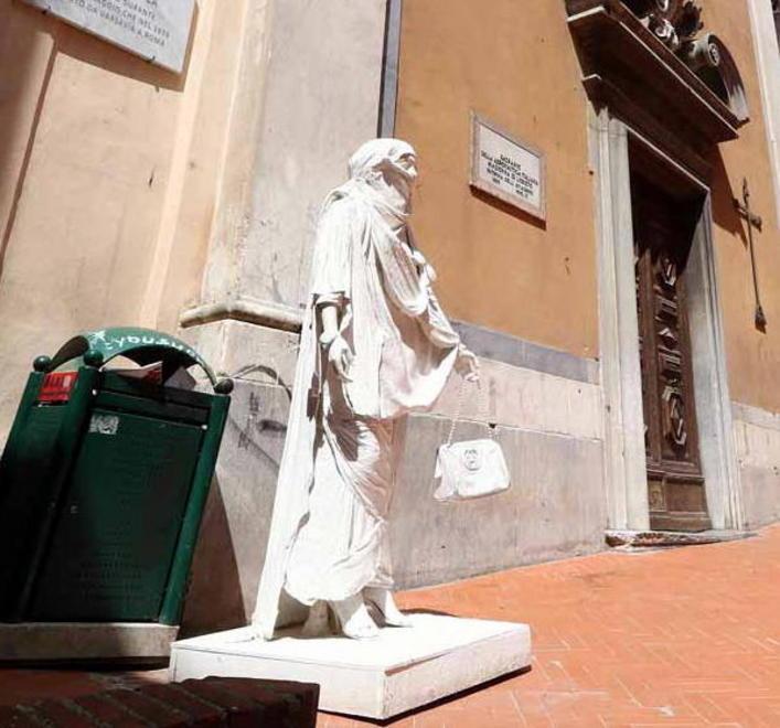 La statua apparsa a San Giacomo