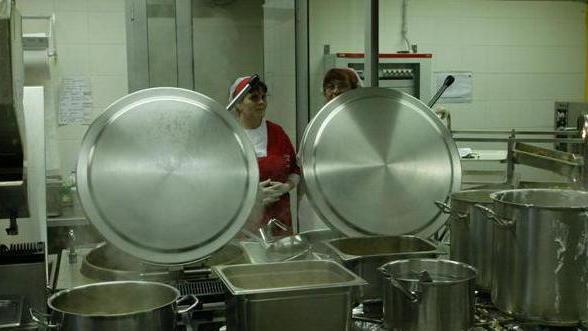 Consegnati i pasti “avanzati” al Lotti