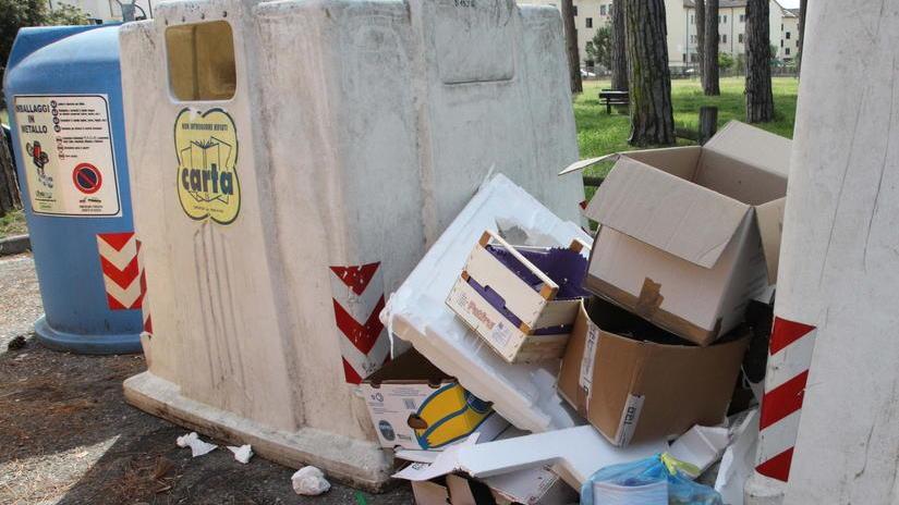 Rifiuti, dal 16 maggio porta a porta sul lungomare