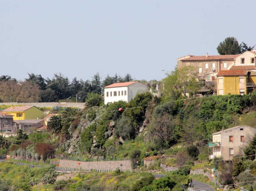 Statale 129 ancora chiusa, la protesta dei pendolari