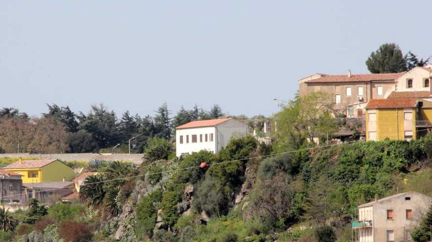 Statale 129 ancora chiusa, la protesta dei pendolari