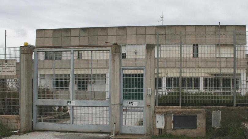 «No ai profughi nell’ex carcere»