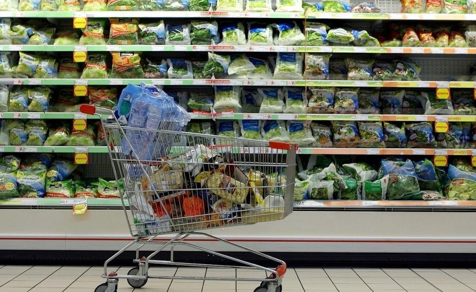 I prezzi restano ‘piatti’ con elettricità e benzina 
