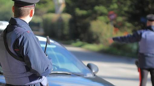 Il medico non c’è e guida dopo aver bevuto