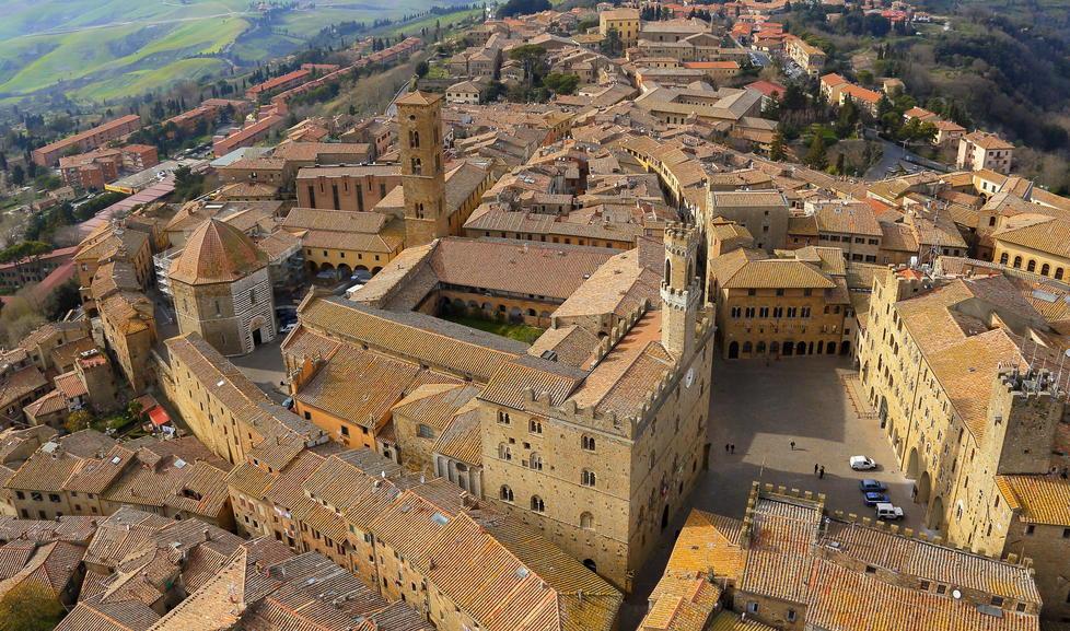 Primo Maggio fra trippa e gite alla badia