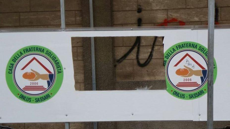 Fraterna solidarietà, vandali in azione