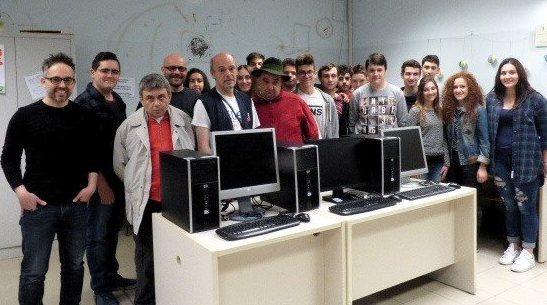 Il gruppo Credere per Vedere dona tre computer al Gobetti 