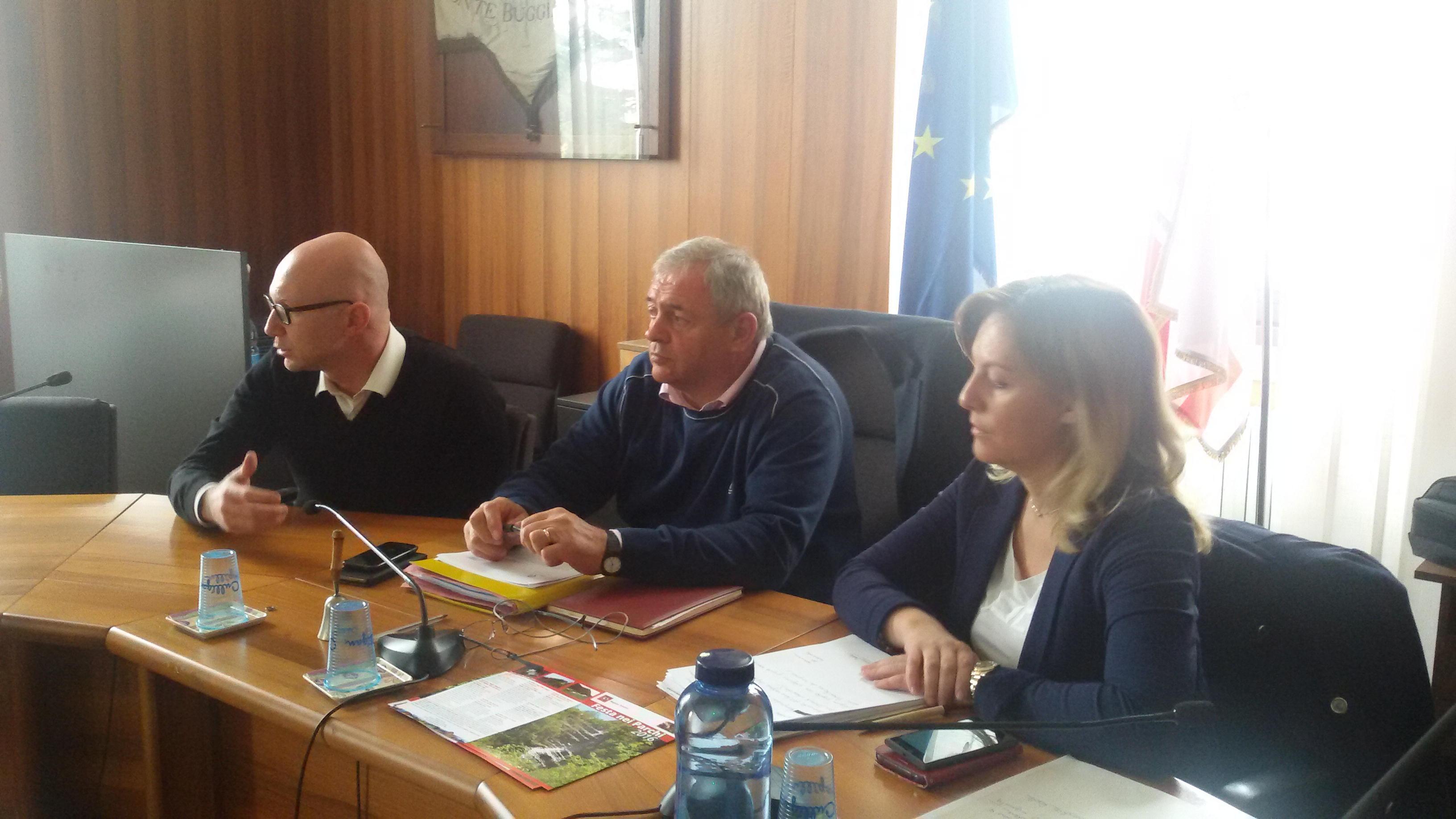 L'assessore regionale Federica Fratoni durante l'incontro a Ponte Buggianese