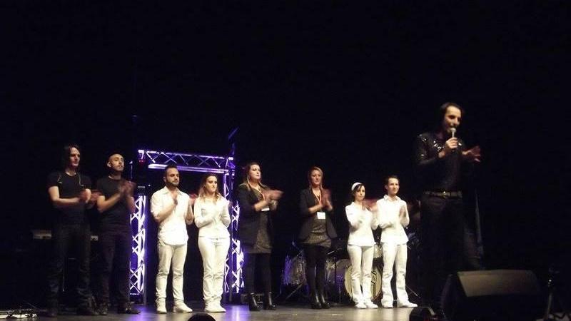 “Pianeta Zero” a teatro, ecco il tributo