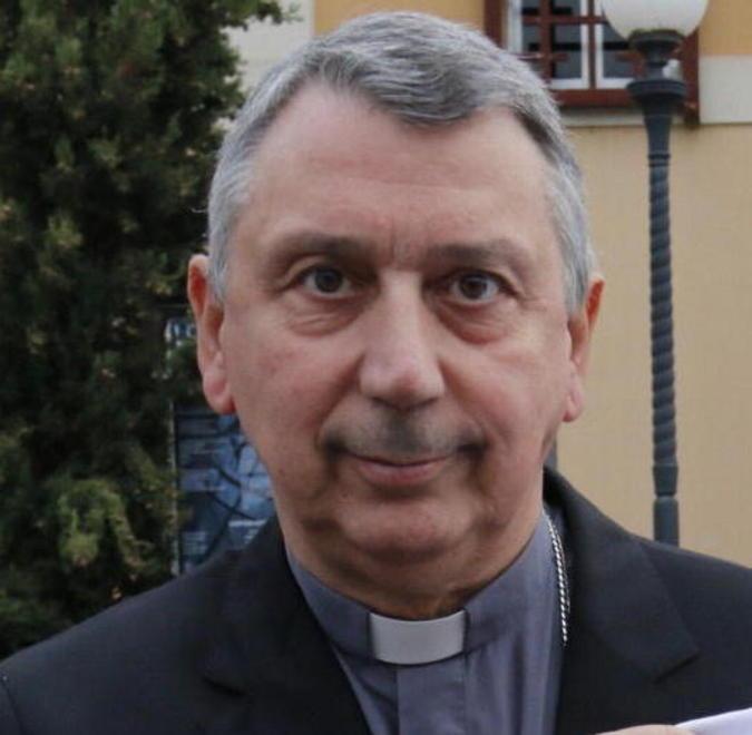 Il vescovo pisano punge i livornesi 